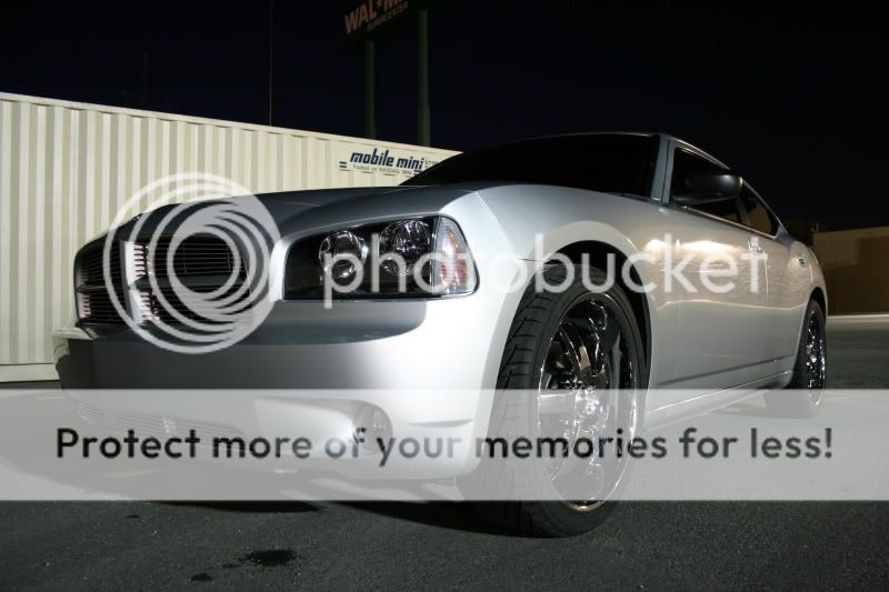 IMAGE: http://i538.photobucket.com/albums/ff342/ib2loud/IMG_7035.jpg